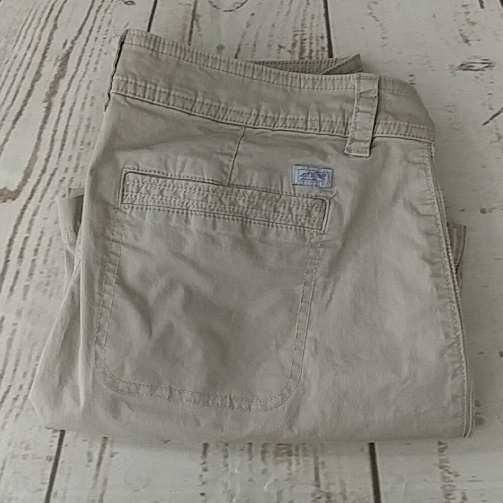 Eddie Bauer Khaki Shorts Size 12